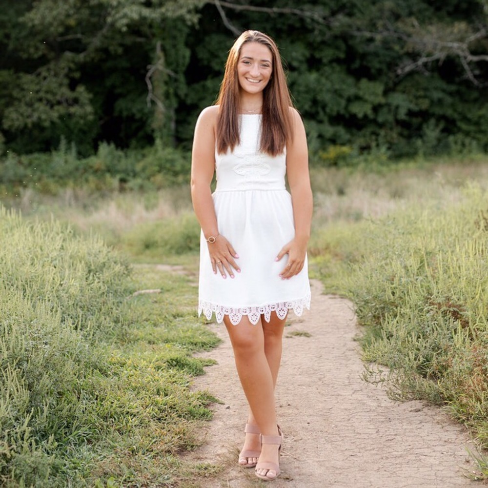 MEET YOUR POSHER